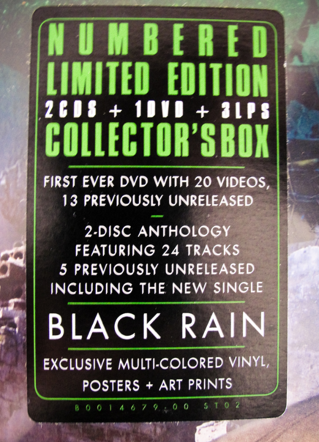 Eine Werbung mit verschiedenen Produkten und Text.