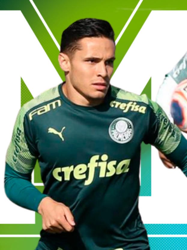 Ein Mann in einem grünen T-Shirt und grün-weißem Jersey mit der Nummer 19 läuft mit einem Fußball, sieht konzentriert und entschlossen aus, mit dem Text "Match Attax Champions League 2019/20" unten auf dem Bild.