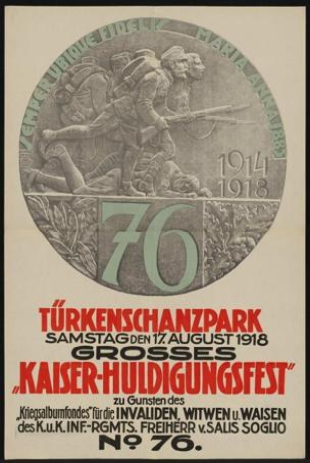 Plakat zum 70-j├Ąhrigen Jubil├Ąum des Kaiser-Huldigungsfestes in Berlin, Deutschland, mit einer Gruppe von Menschen in der Mitte und umgeben von Text und Zahlen, gerahmt in einem Foto-Rahmen.