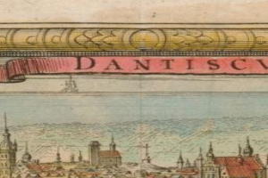 Ein altes Buch mit einer illustrierten Stadtansicht, die Geb├Ąude und ein Banner mit beschreibendem Text zeigt.