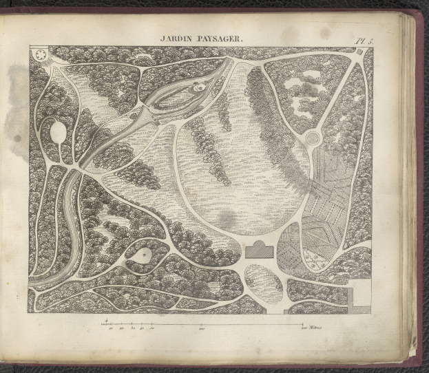 Altes Buch mit einer detaillierten Karte eines Parks auf dem Cover, das Bäume, Sträucher und andere Vegetation zeigt, begleitet von Text über den Park und seine Umgebung.